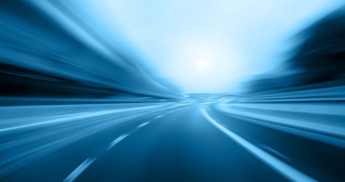 Accelerating resolution of complex healthcare claims that stall accounts receivable.